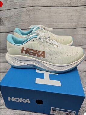 HOKA
Rincon 4 Road-Running
Shoes - Women's Size 11